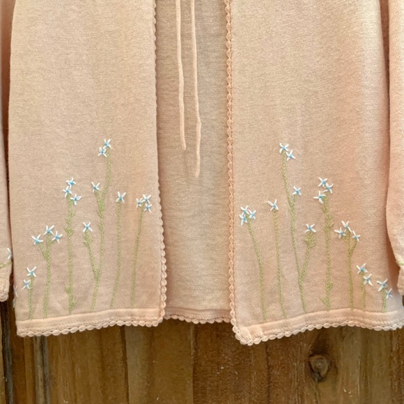 Frenchi Tie Up Embroidered Flower Cardigan Size S/M - Picture 4 of 10